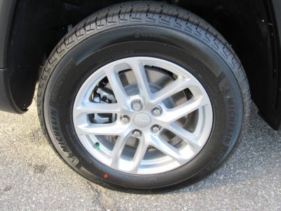 2026 Jeep Grand Cherokee GRAND CHEROKEE L LAREDO X 4X4