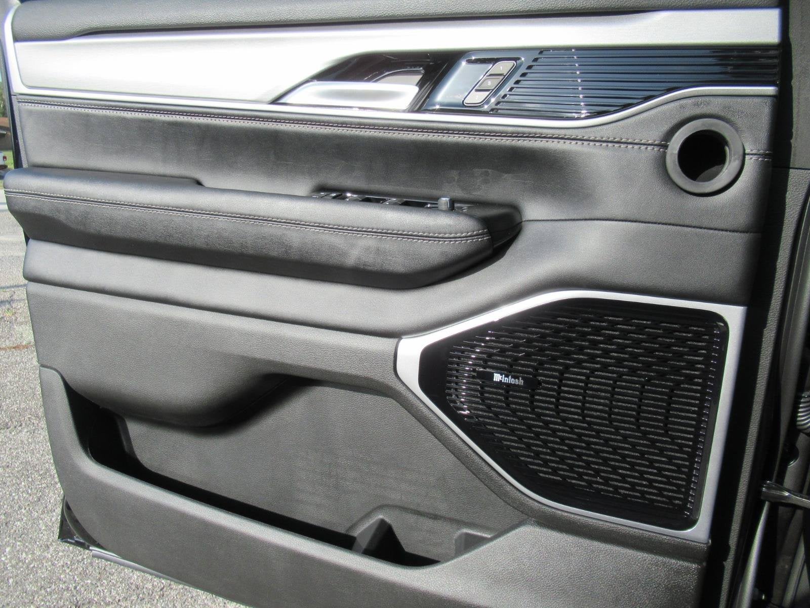 2026 Jeep Grand Wagoneer GRAND WAGONEER LIMITED RESERVE 4X4