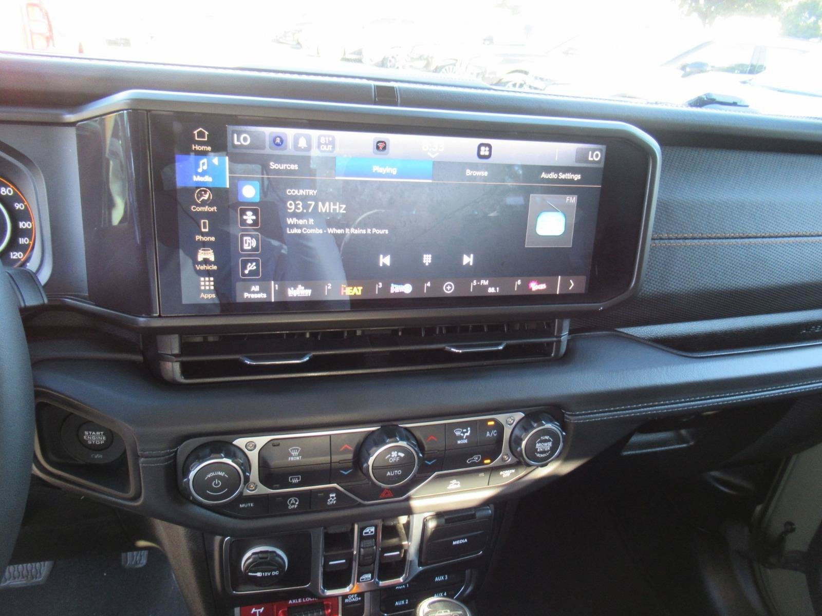 2026 Jeep Gladiator Mojave 4x4