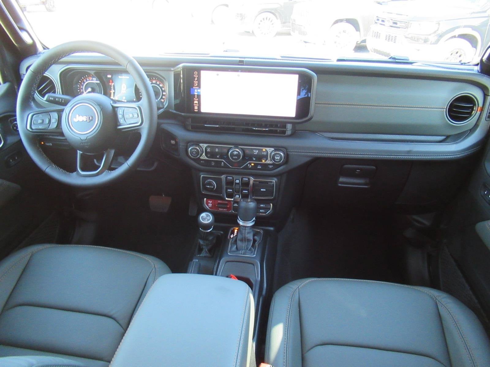 2027 Jeep Gladiator GLADIATOR MOJAVE X 4X4
