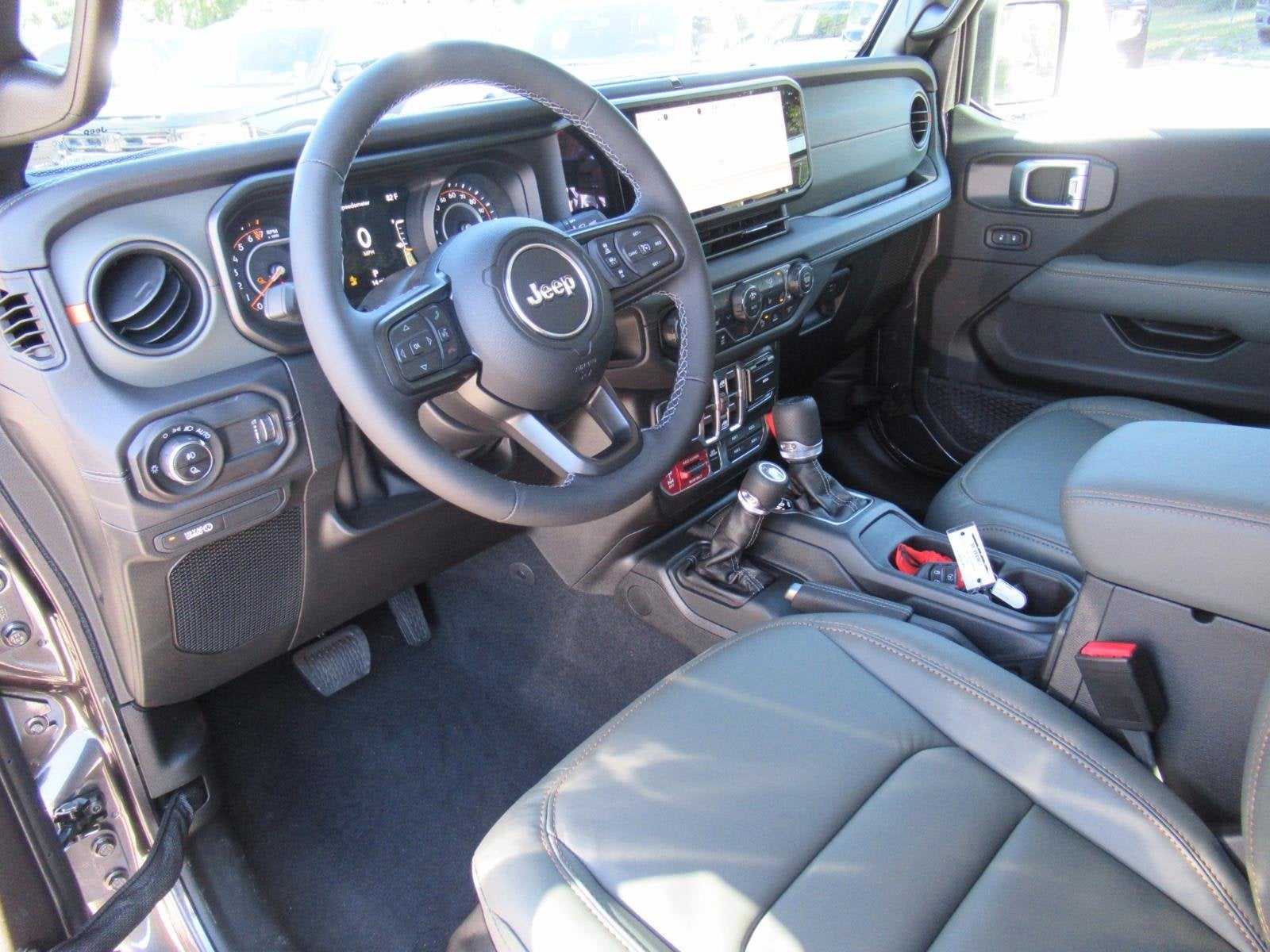 2027 Jeep Gladiator GLADIATOR MOJAVE X 4X4