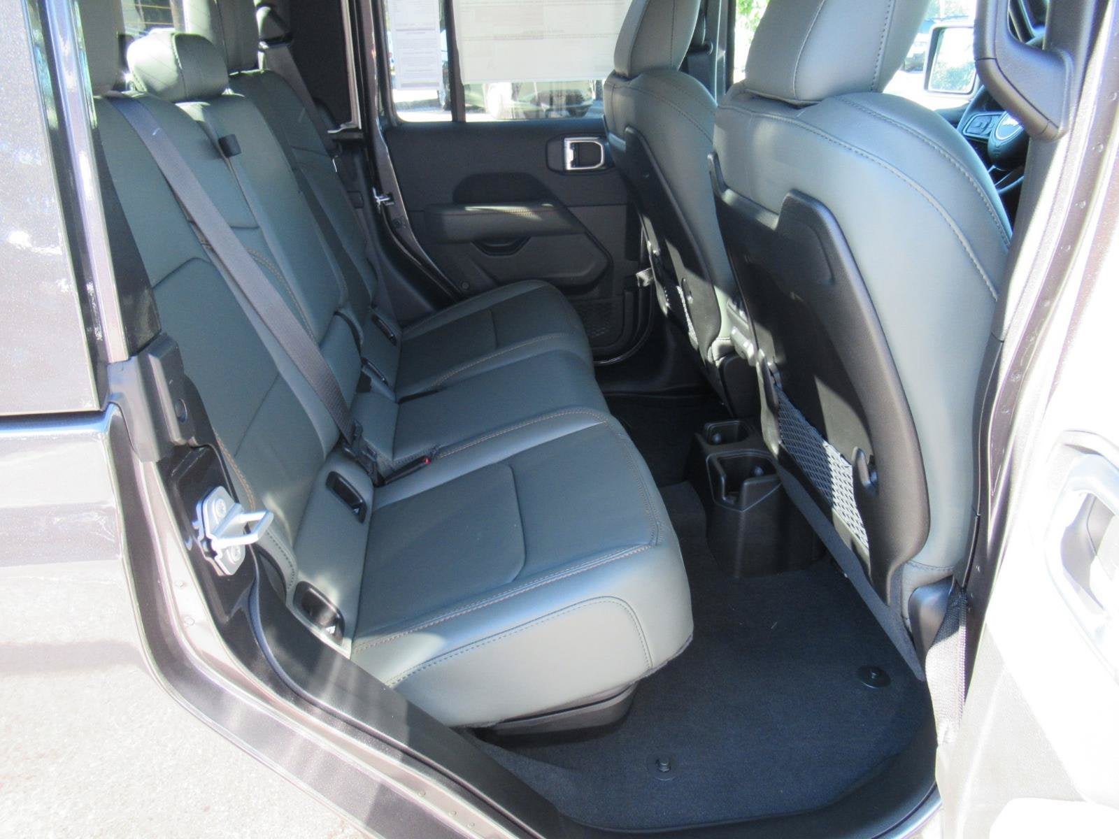 2027 Jeep Gladiator GLADIATOR MOJAVE X 4X4