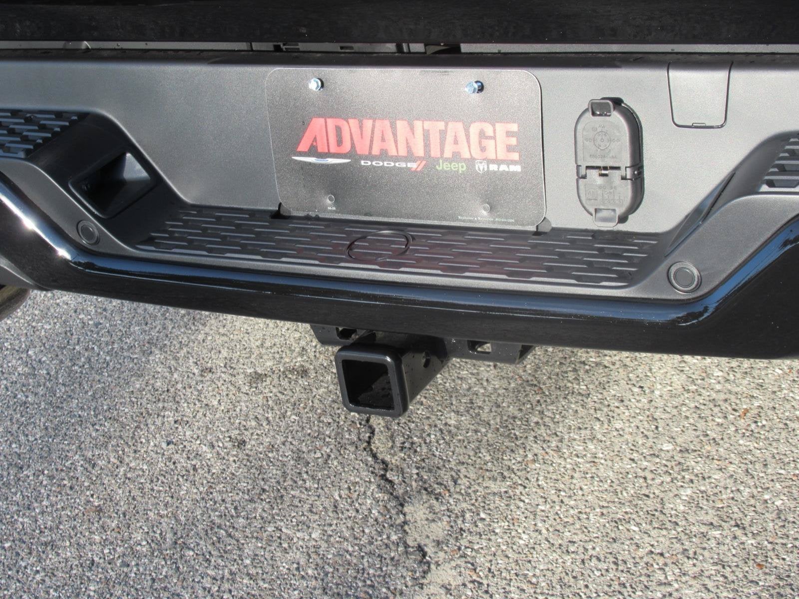 2027 RAM Ram 1500 RAM 1500 EXPRESS CREW CAB 4X2 5'7' BOX
