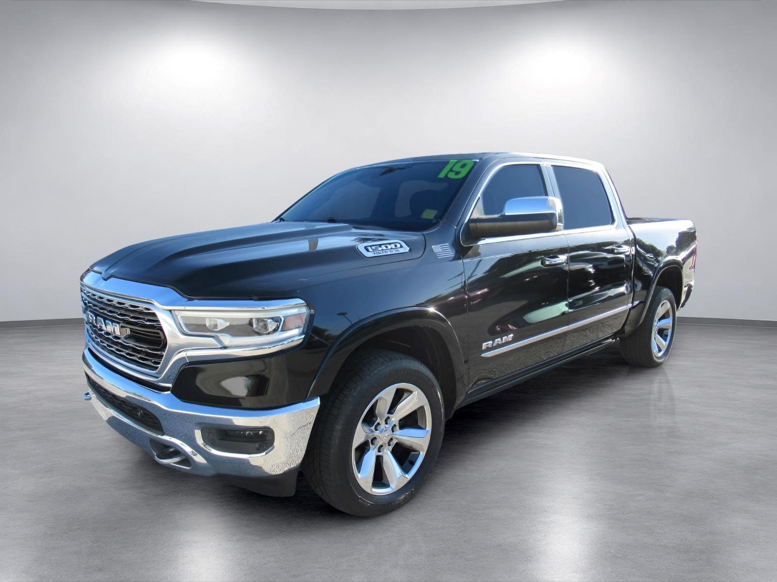 2019 RAM 1500 Limited Crew Cab 4x2 5'7' Box
