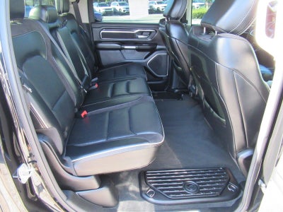 2022 RAM 1500 Laramie Crew Cab 4x2 5'7' Box