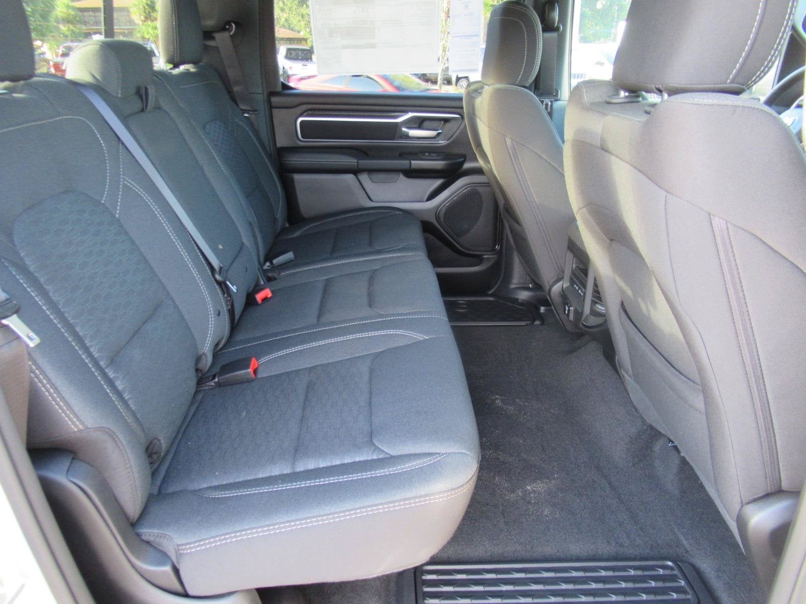 2027 RAM Ram 1500 RAM 1500 BIG HORN CREW CAB 4X4 5'7' BOX