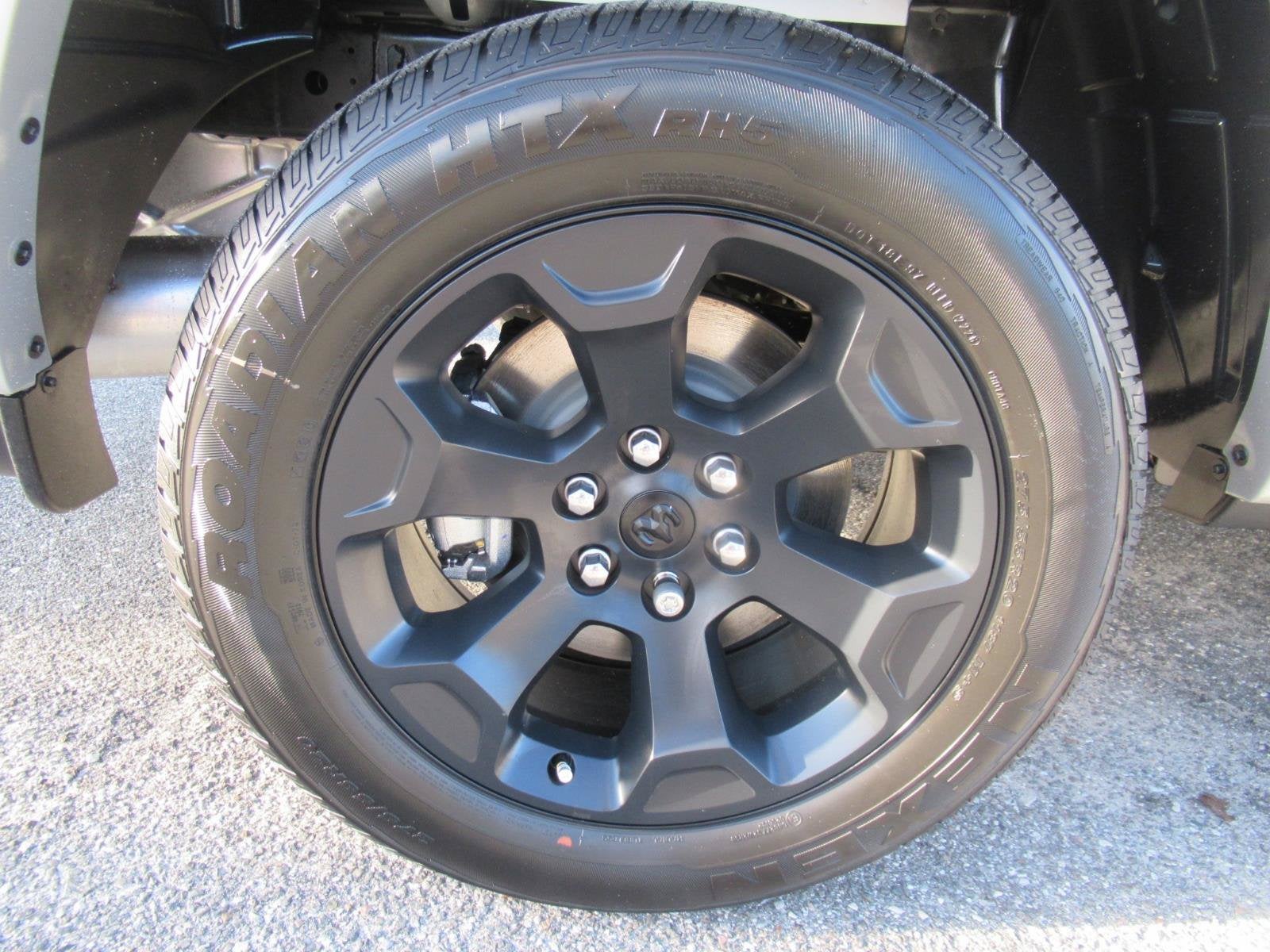 2027 RAM Ram 1500 RAM 1500 BIG HORN CREW CAB 4X4 5'7' BOX