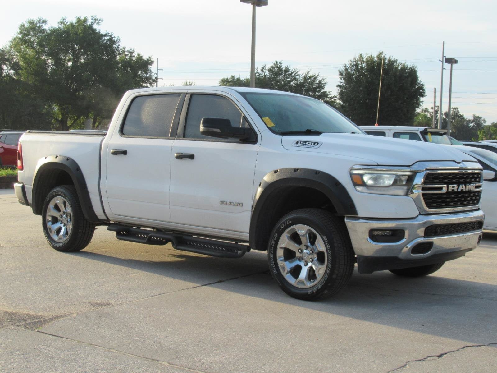 2023 RAM 1500 Big Horn Crew Cab 4x4 5'7' Box