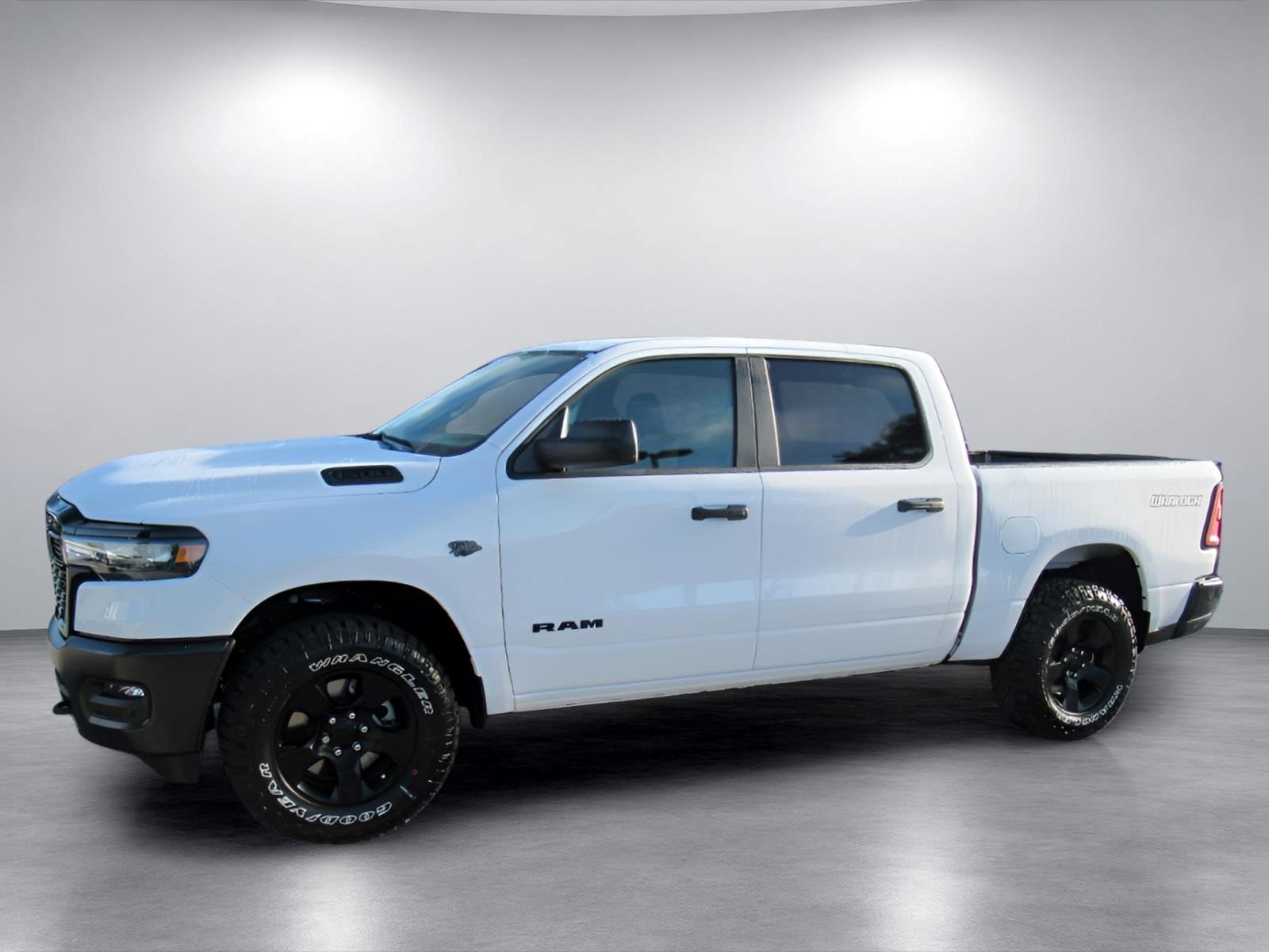 2027 RAM Ram 1500 RAM 1500 WARLOCK CREW CAB 4X4 5'7' BOX