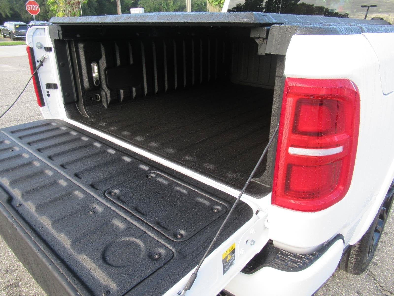 2027 RAM Ram 1500 RAM 1500 LIMITED CREW CAB 4X4 5'7' BOX