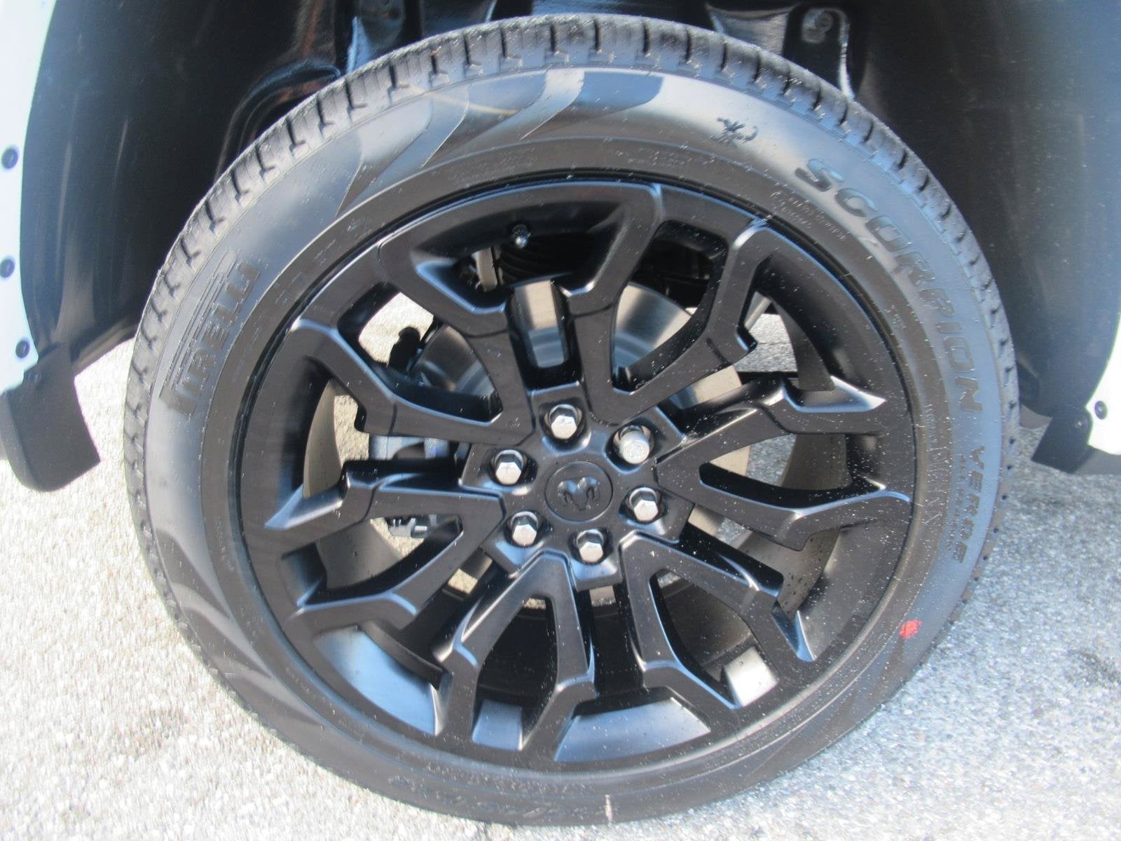 2027 RAM Ram 1500 RAM 1500 LIMITED CREW CAB 4X4 5'7' BOX