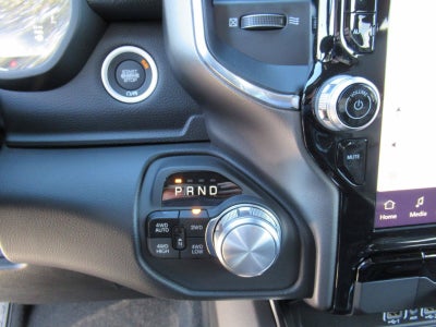 2027 RAM 1500 RAM 1500 LARAMIE CREW CAB 4X4 5'7' BOX