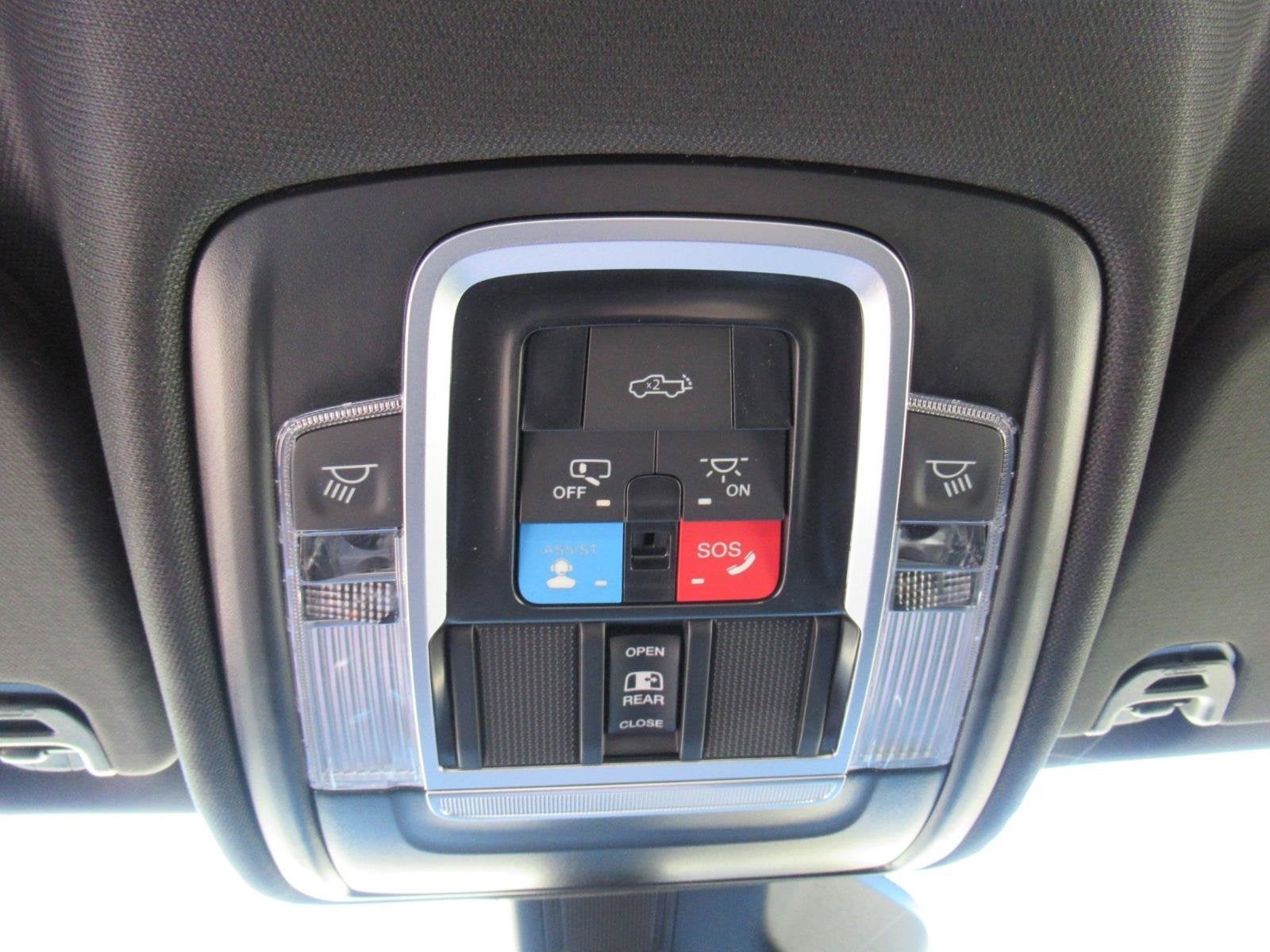 2027 RAM 1500 RAM 1500 LARAMIE CREW CAB 4X4 5'7' BOX