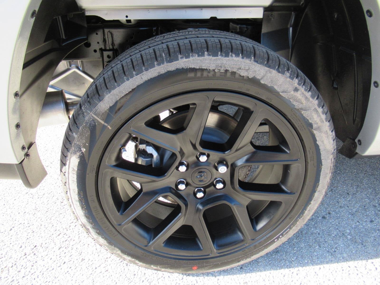 2027 RAM 1500 RAM 1500 LARAMIE CREW CAB 4X4 5'7' BOX
