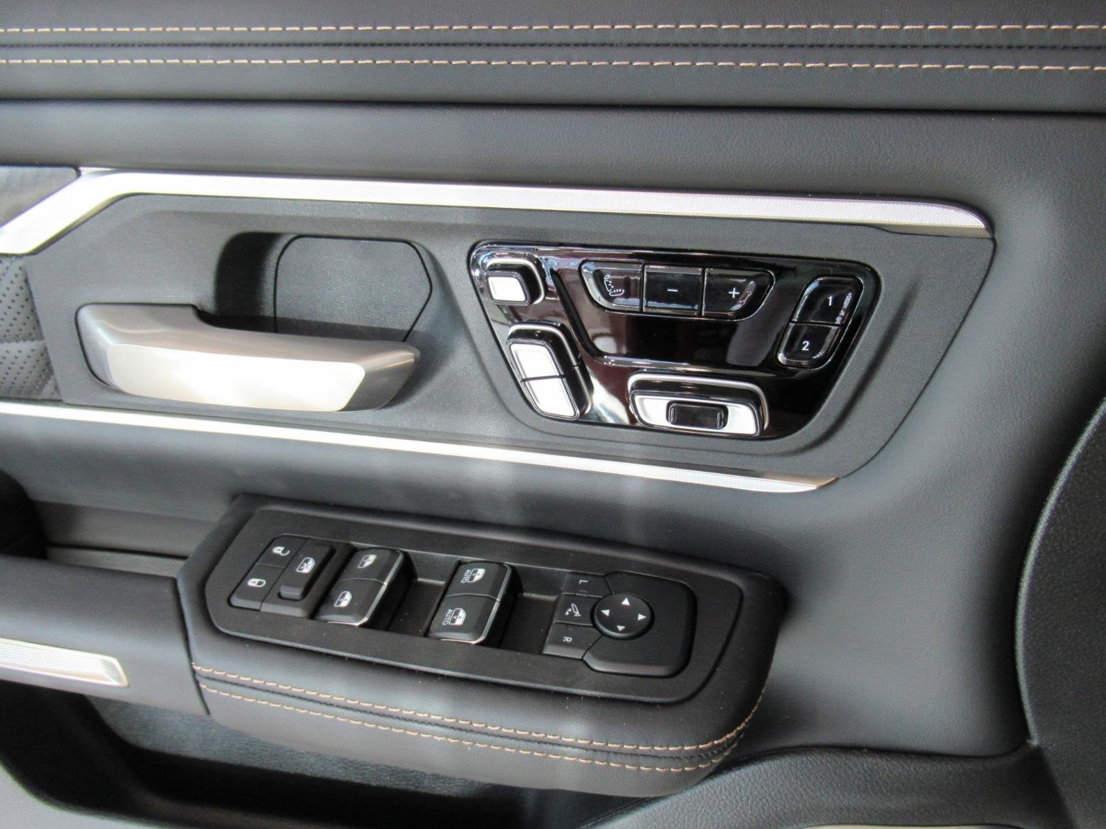 2027 RAM Ram 1500 RAM 1500 TUNGSTEN CREW CAB 4X4 5'7' BOX