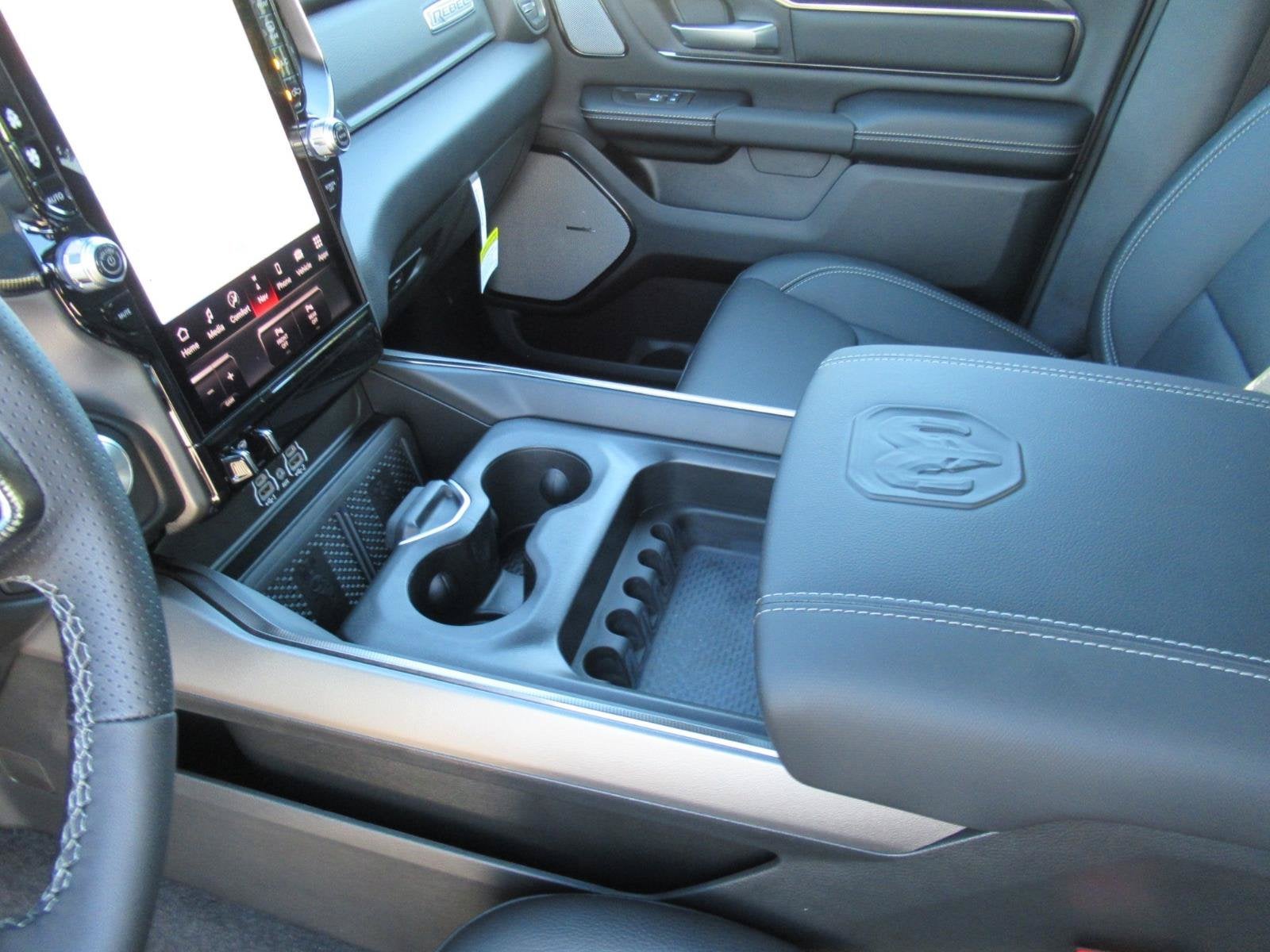 2027 RAM Ram 1500 RAM 1500 REBEL CREW CAB 4X4 5'7' BOX