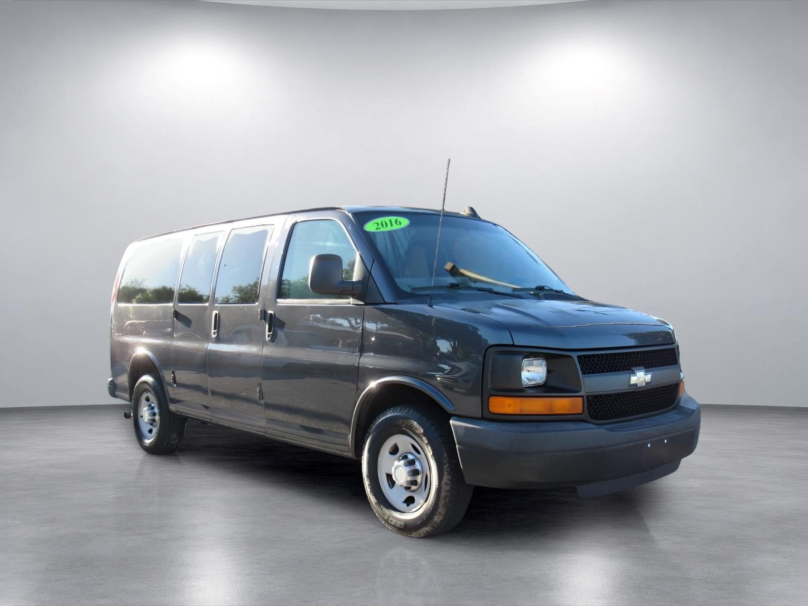 2016 Chevrolet Express Passenger
