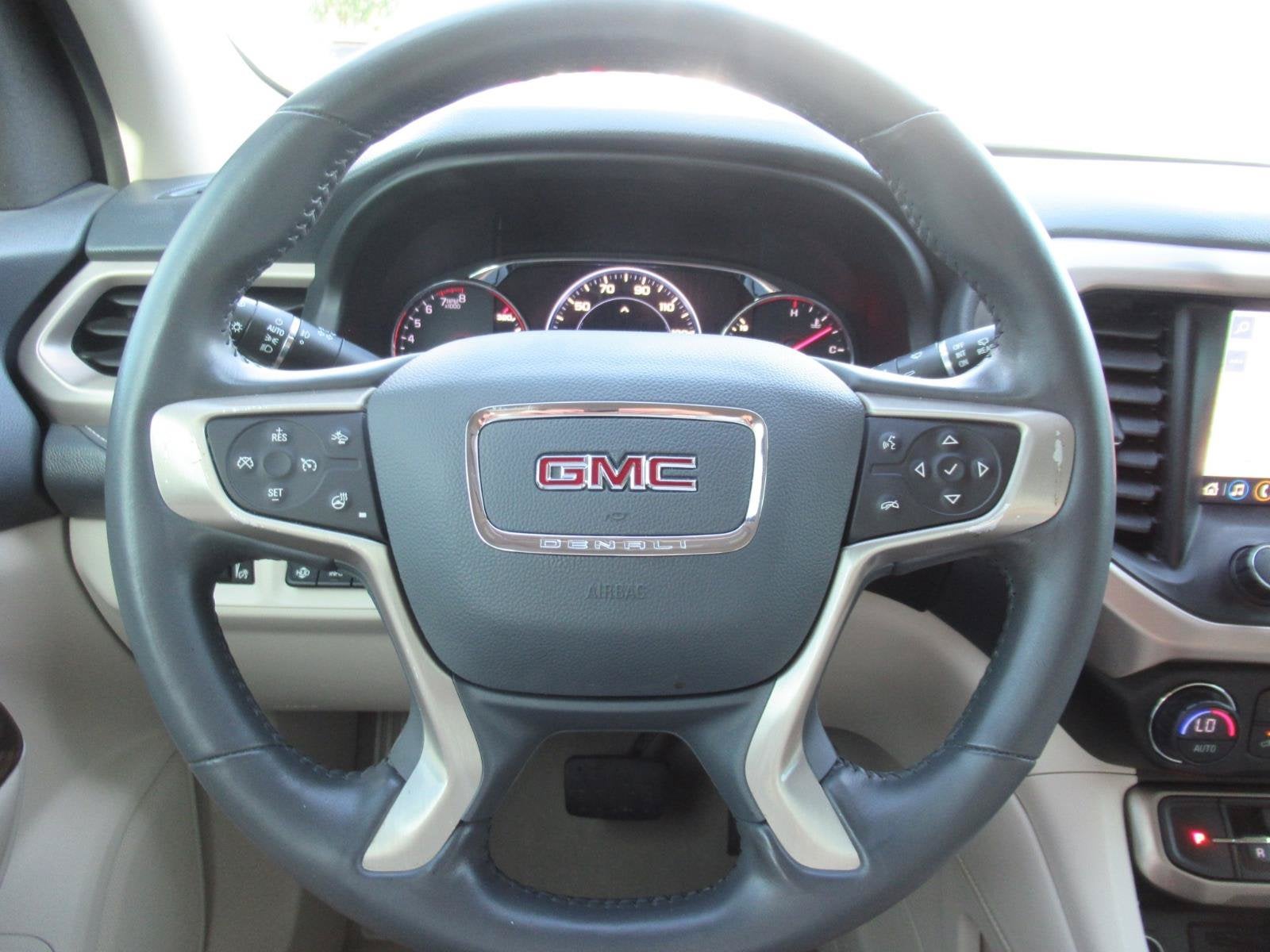 2021 GMC Acadia FWD Denali