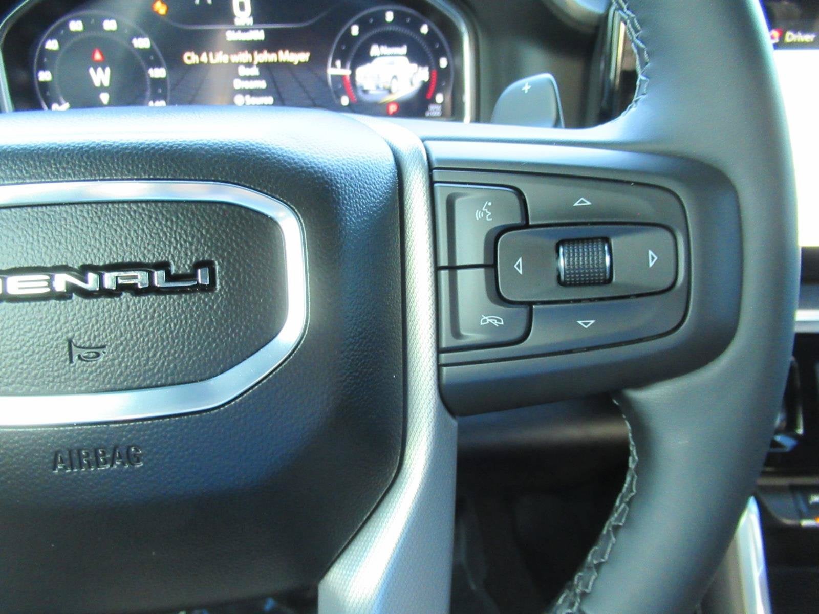 2025 GMC Sierra 1500 4WD Crew Cab Short Box Denali