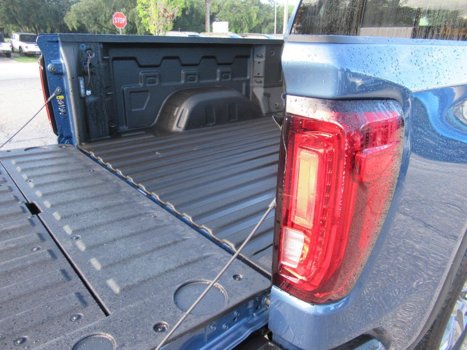 2025 GMC Sierra 1500 4WD Crew Cab Short Box Denali