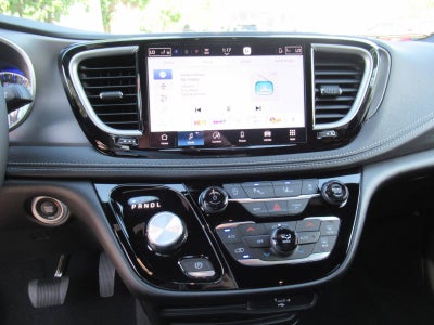 2027 Chrysler Pacifica PACIFICA SELECT