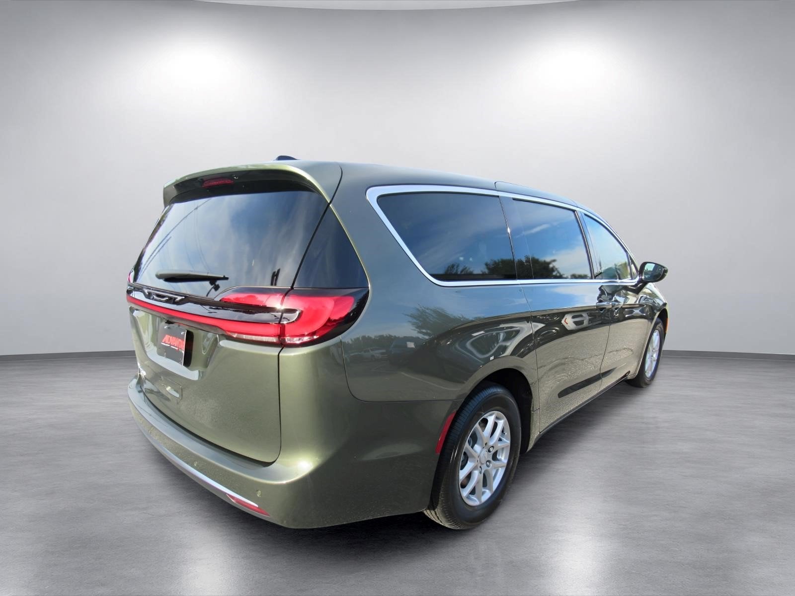 2027 Chrysler Pacifica PACIFICA SELECT