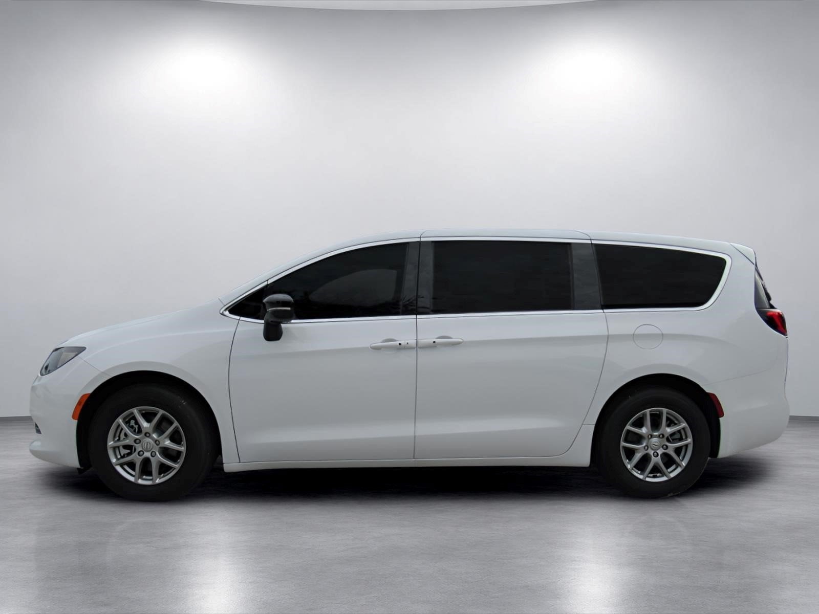 2026 Chrysler Voyager VOYAGER LX