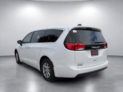 2026 Chrysler Voyager VOYAGER LX