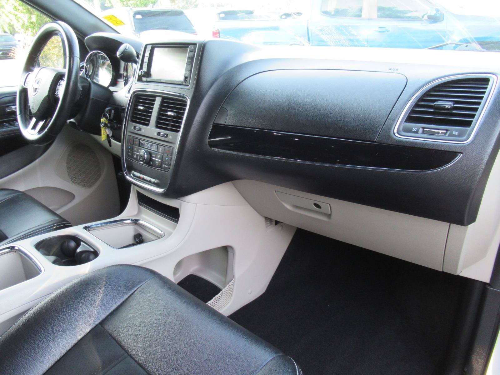 2015 Dodge Grand Caravan SXT Plus