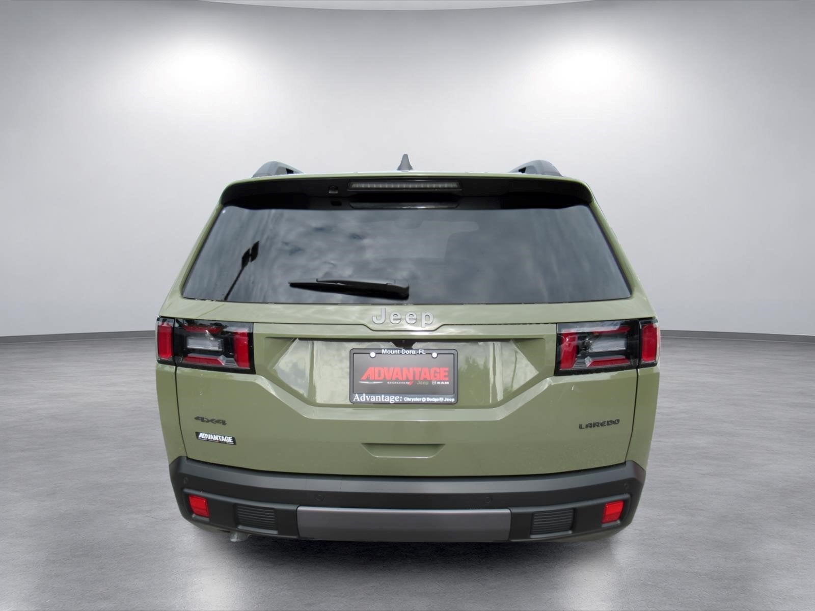 2026 Jeep Cherokee CHEROKEE LAREDO 4X4