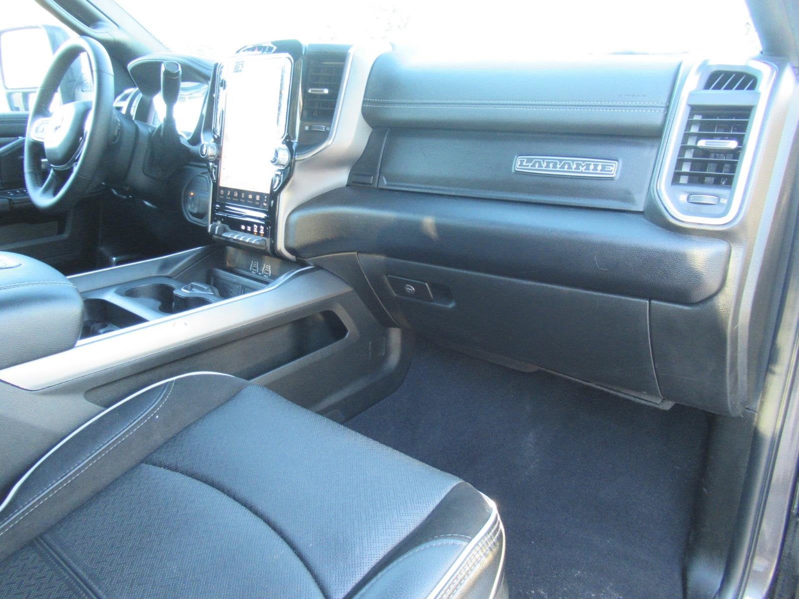 2026 RAM 2500 Laramie Crew Cab 4x4 6'4' Box