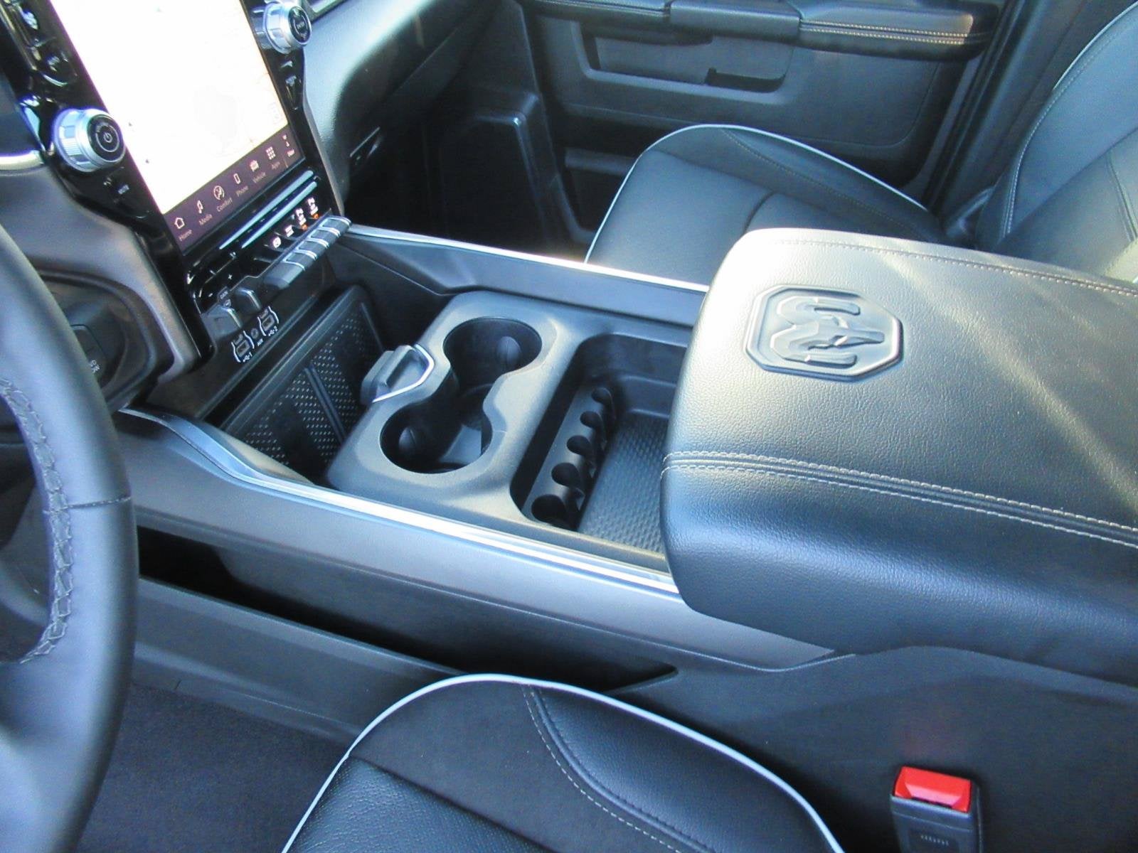 2026 RAM 2500 Laramie Crew Cab 4x4 6'4' Box