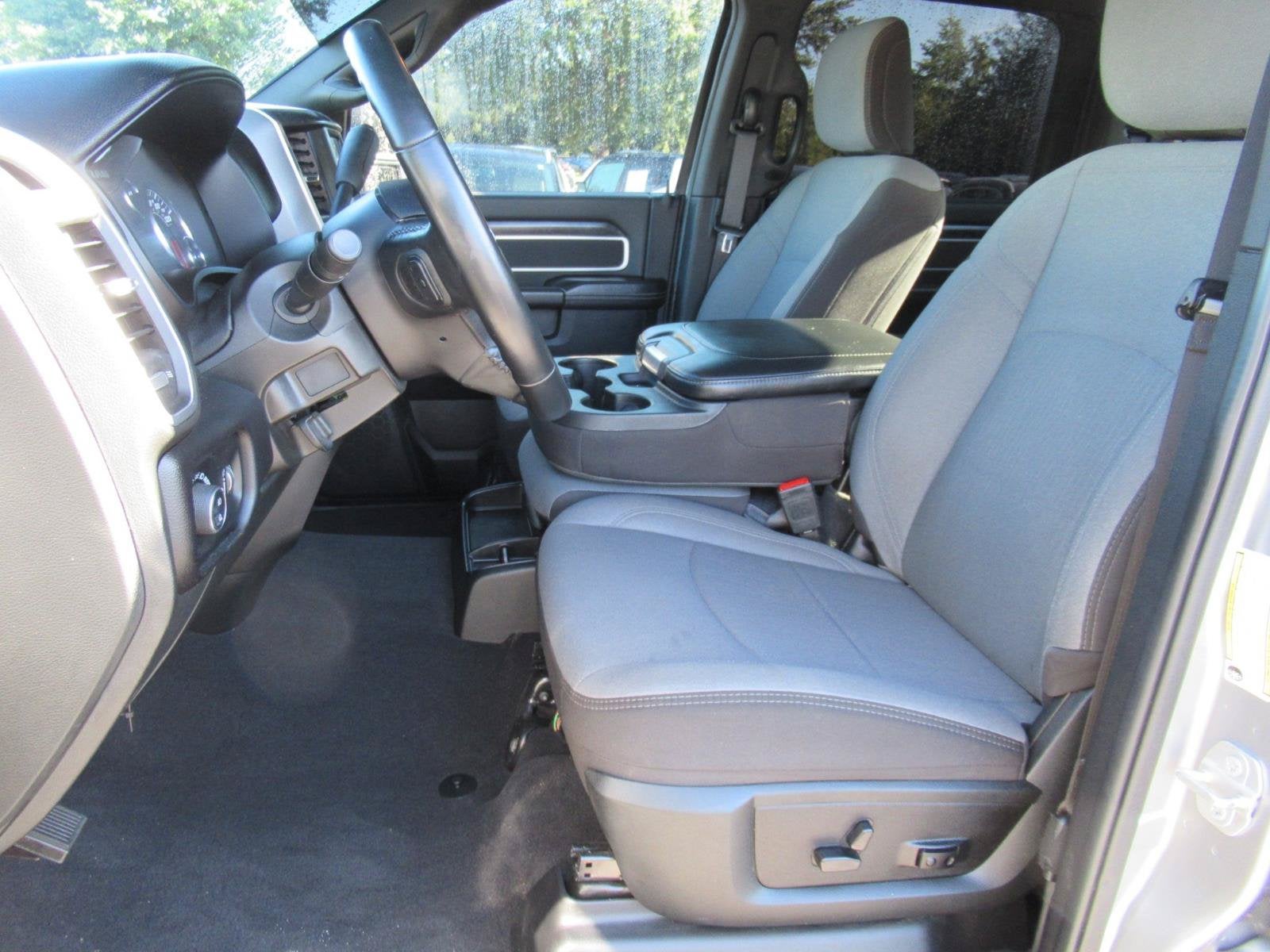 2024 RAM 2500 Big Horn Crew Cab 4x4 8' Box