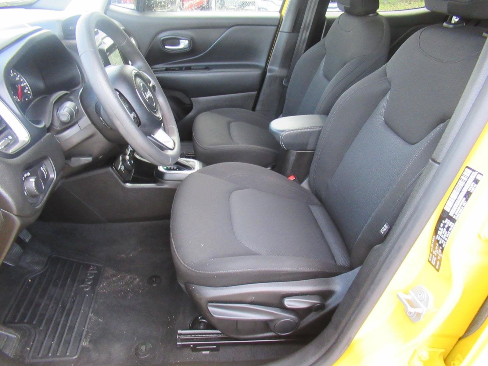 2023 Jeep Renegade Latitude 4x4